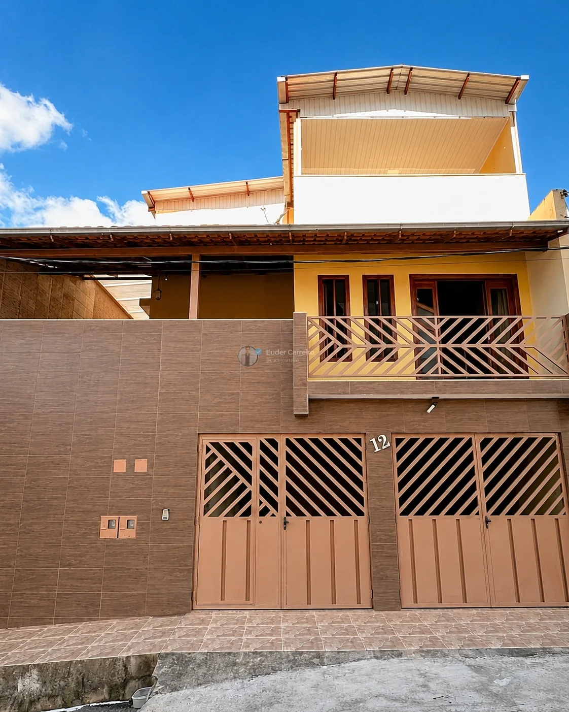 Casa nova com piscina e área gourmet - Centro, Inhapim