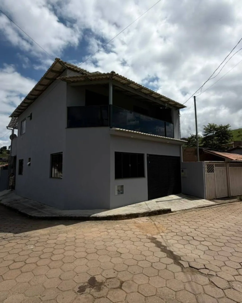 Casa com 3 quartos no Santo Antônio em Inhapim