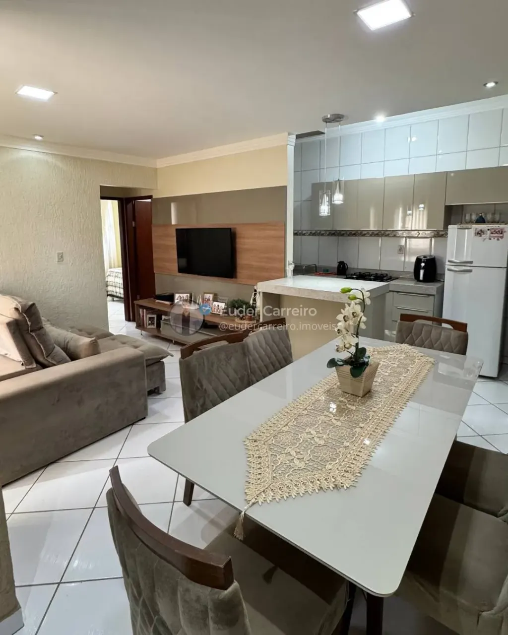 Apartamento com 2 quartos e 60 m² - Centro, Inhapim